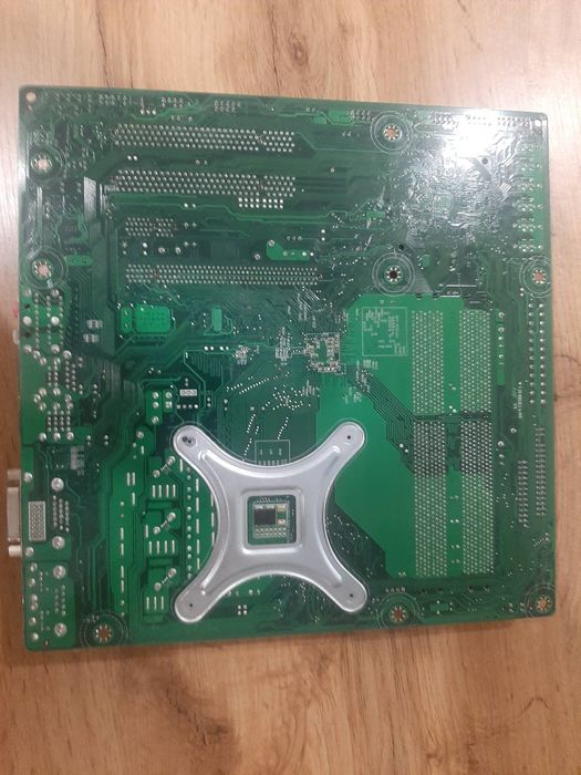 Материнська плата ACER 045T-AM V:1.1 | FSB 1333 | DDR3