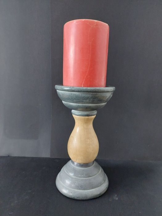 Candelabro em madeira epedra sabão  PTMD