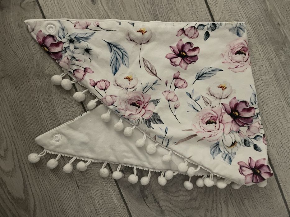 Шапочка ддя дівчинки