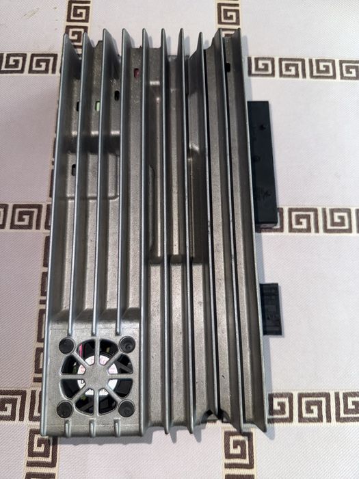 Wzmacniacz  audi b8 8T0