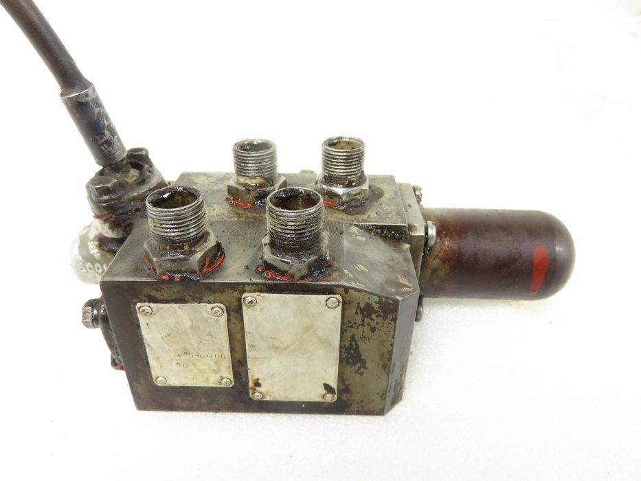 Rozdzielacz Traktor