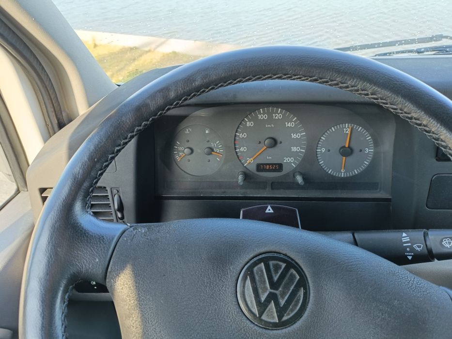 Vendo Carrinha LT35 Adaptada Cadeira de Rodas