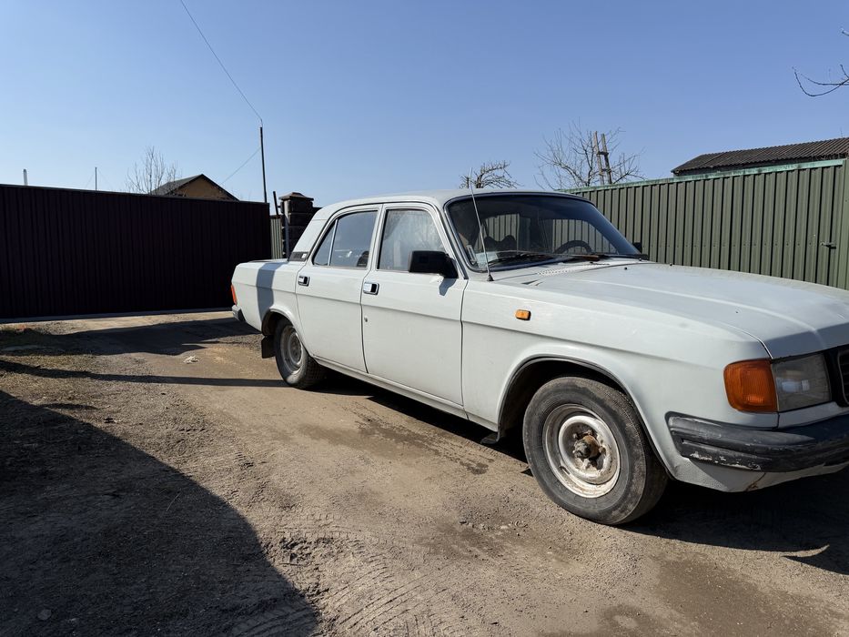 Газ -31029 легковий седан  газ волга