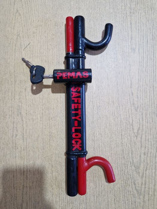 Mechaniczna blokada kierownicy marki PEMAS SAFETY-LOCK