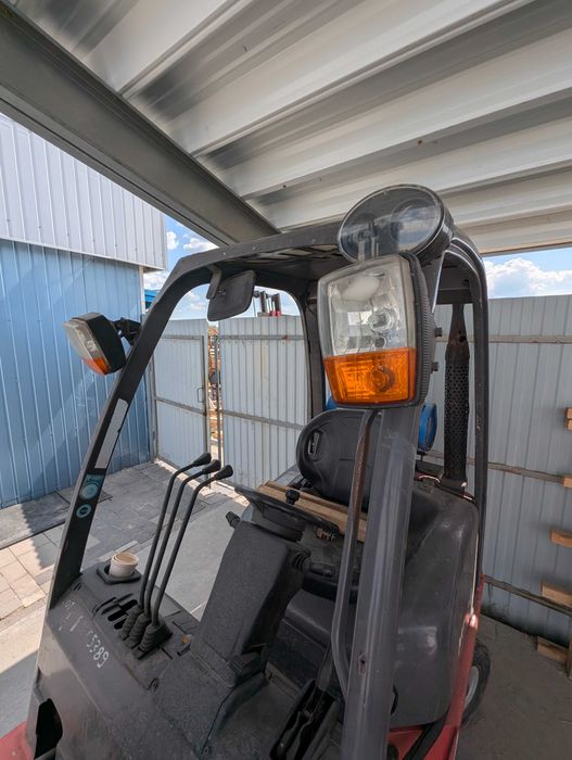 автонавантажувач газовий MANITOU
