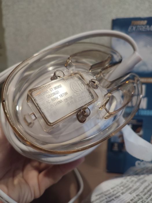 Ручний відпарювач праска CONAIR