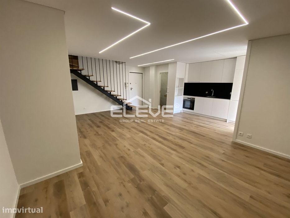 Excelente T2+1 Duplex Fânzeres