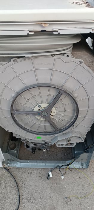 Продам запчастини до пральної машини whirlpool