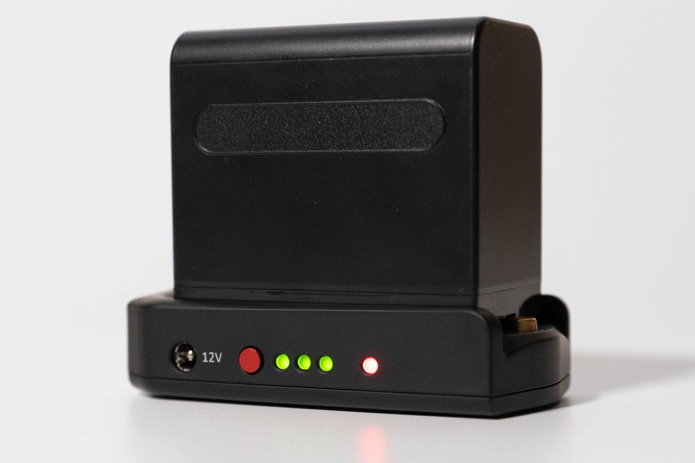 Smallrig NP-F Plate 3168 | Адаптер живлення 7 12 В USB-C