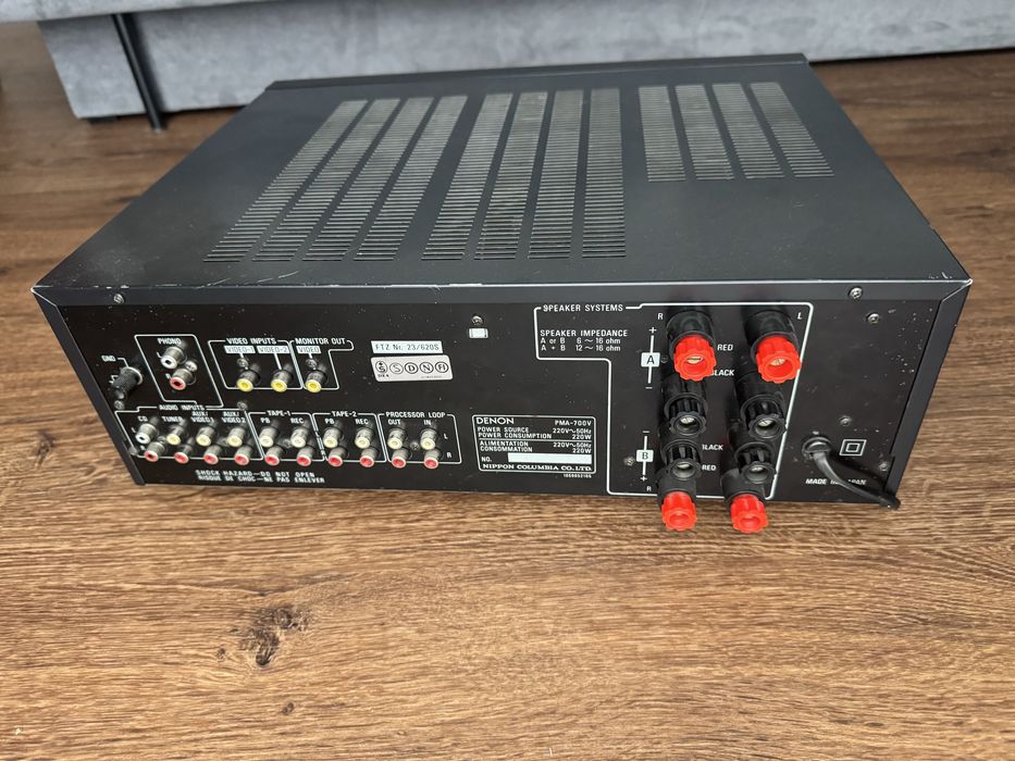 Підсилювач Denon PMA-700V, 2*105W, усілок для акустики