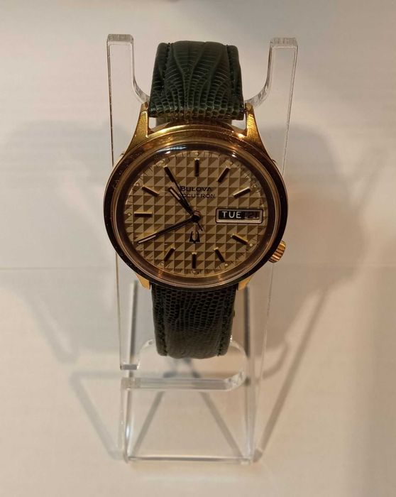 Zegarek marki BULOVA model Accutron - vintage! Rok 1973