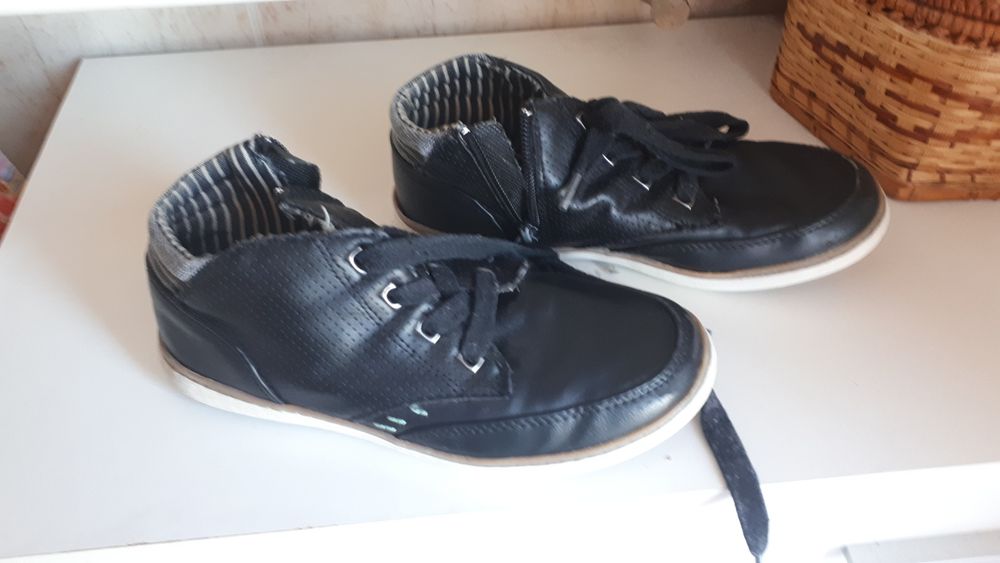 Buty wiosenne, trzewiki rozm.32 + gratis