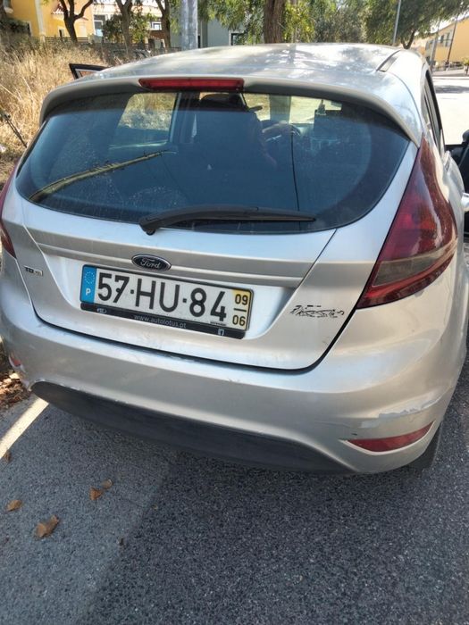 Ford fiesta 1.4 gasóleo — photo 2
