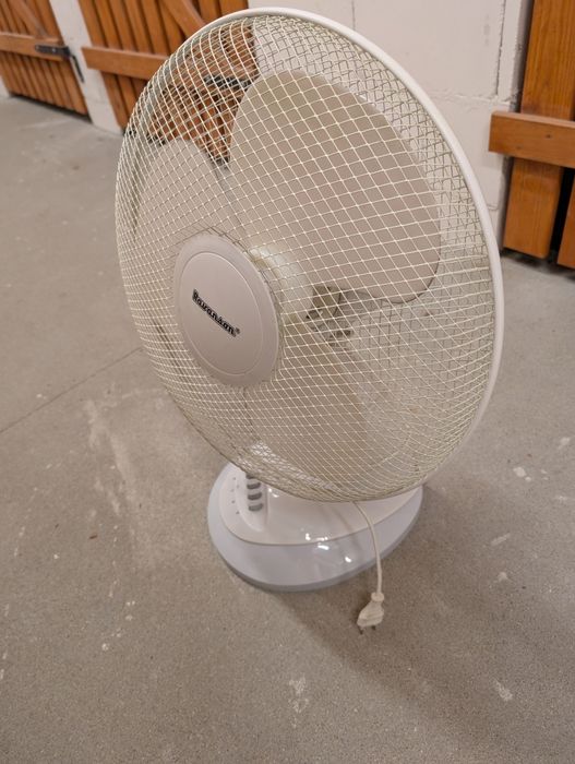 Sprzedam stołowy Ravanson WT-1040 – Idealny na Upały!