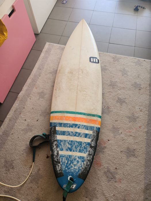 Surf board *Mica surfboards *