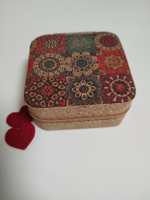 Pudełko na biżuterię w stylu Boho