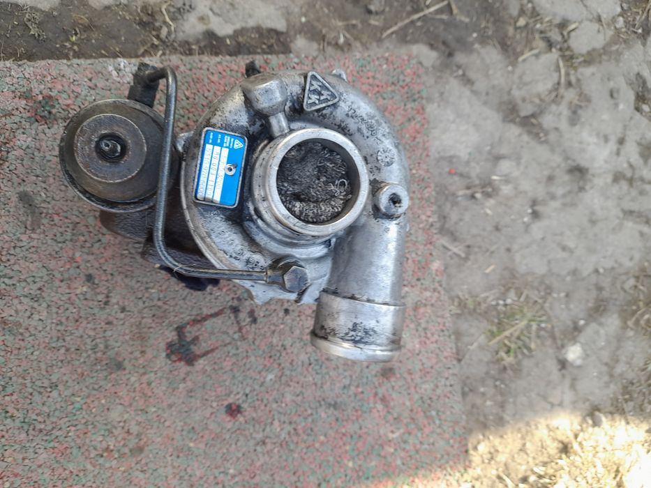 Продам турбіну, паливну апаратуру.