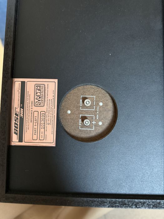 Kolumny półkowe monitory BOSE model 301 seria pierwsza