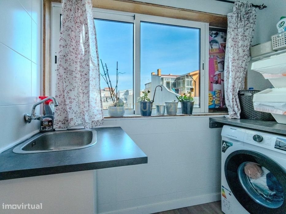 Apartamento Moderno em Vila do Conde com Vista para a Praia