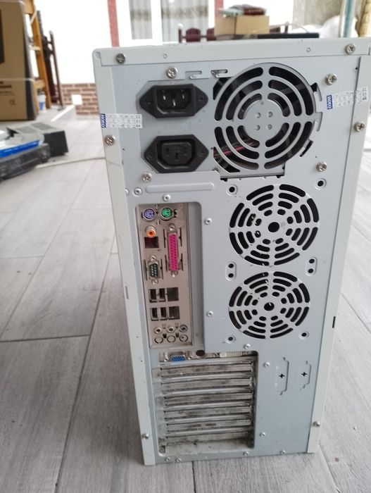 Комп'ютер, системний блок