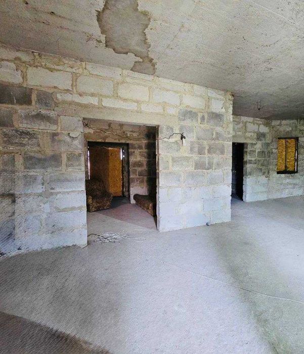 Продаж будинку.Крушинка.Київська область.Біля озера.10 соток.