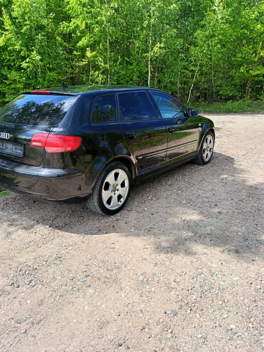 Audi A 3  2 litry benzyna automat 150 KM  2006r.