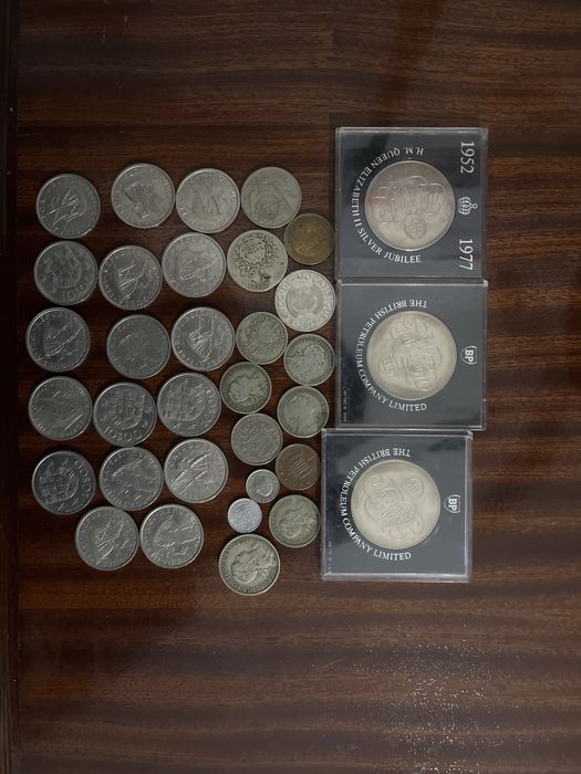 Vendo Moedas antigas Urgente