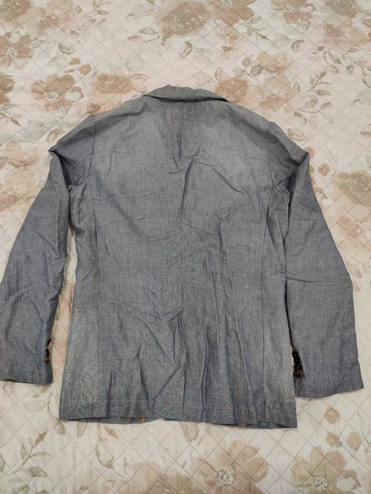 Blazer Sisley tam. L em excelente estado.