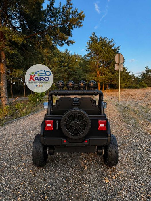Auto Na Akumulator Jeep Rubicon Pojazd dla dzieci Mocny w Teren LED