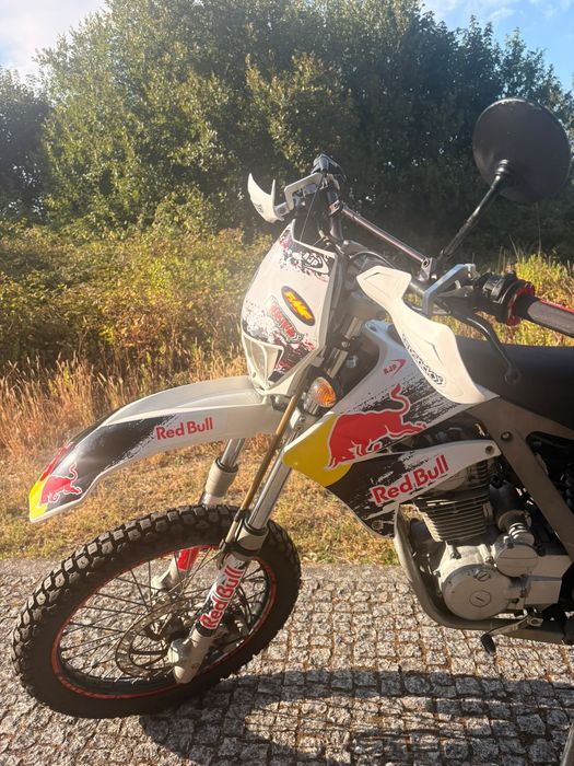 AJP  PR3   125cc