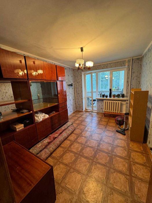 Чудова роздільня 2 кімнатна квартира Південно-захід, 48м Хороший стан