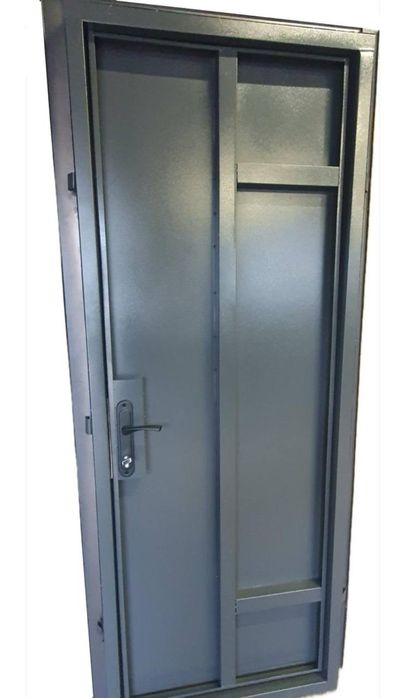 Бронирование двері, титанові двері, В підʼїзд гараж склад Телефонуй!