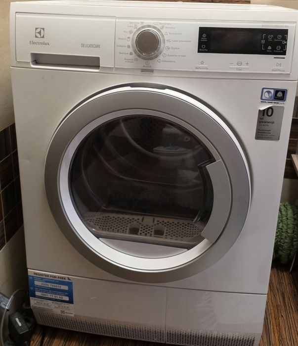 Suszarka do ubrań Elektrolux EDH3487RDE