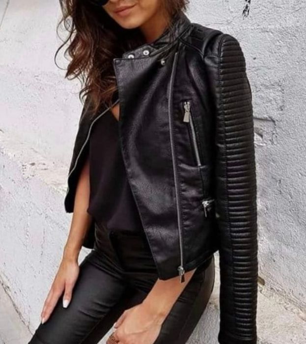 Косуха чорна в ідеальному стані