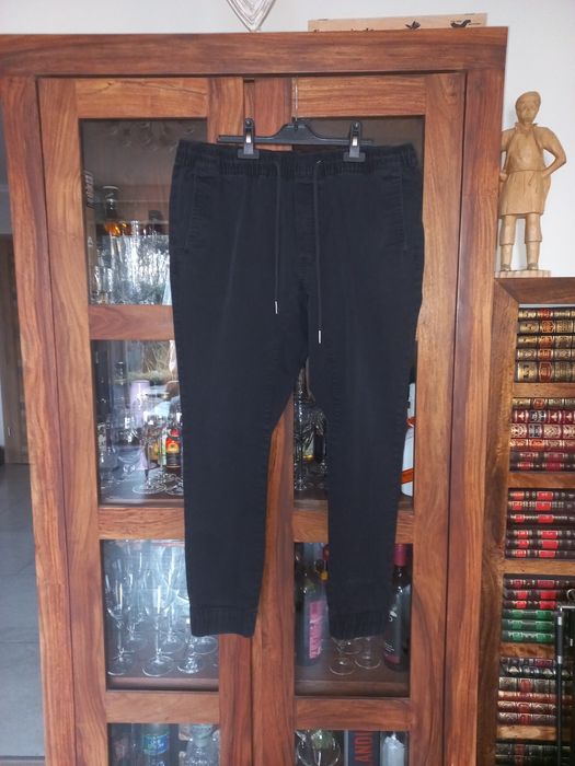 Joggery bawełniane rozm.36