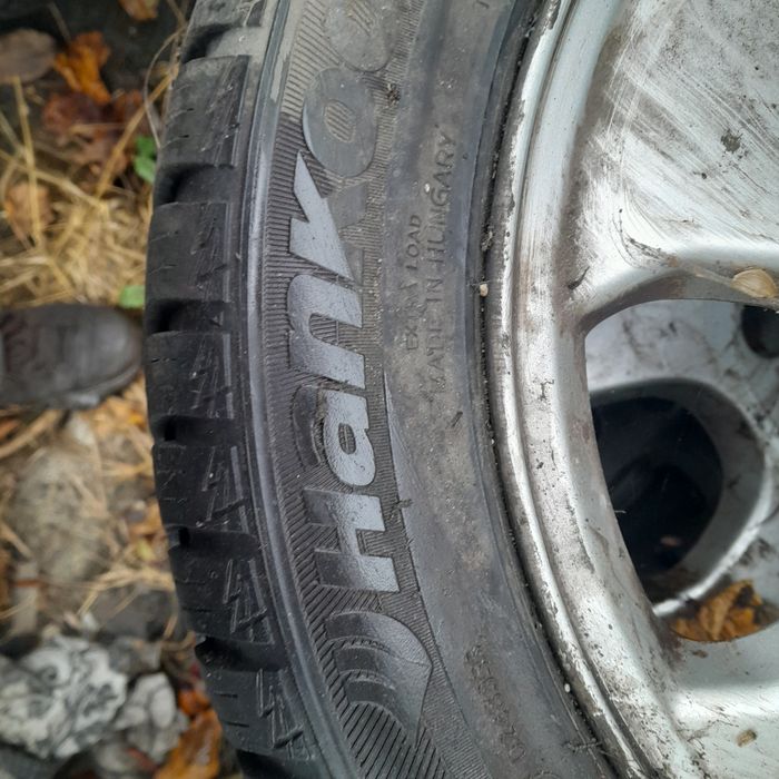 Opony zimowe 195 /50/ 15 r