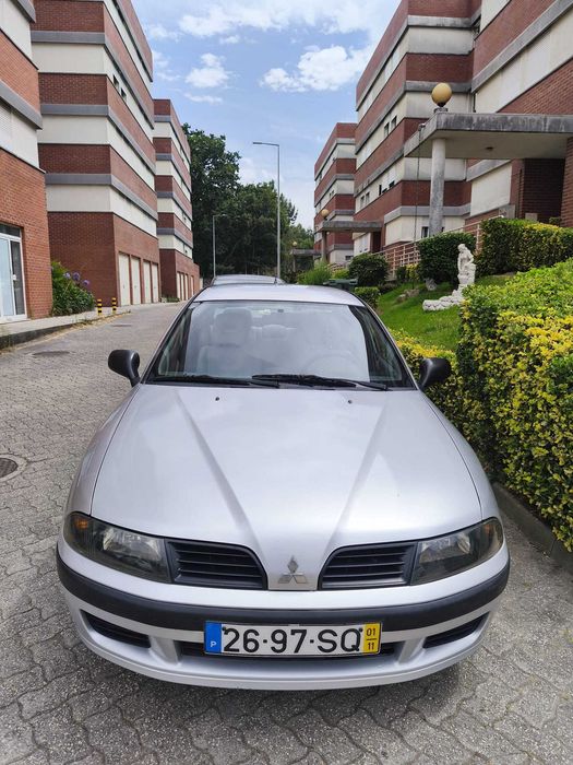 Mitsubishi Carisma 1.3 Sedan GPL/Gasolina – 1.500 € Negociáveis
