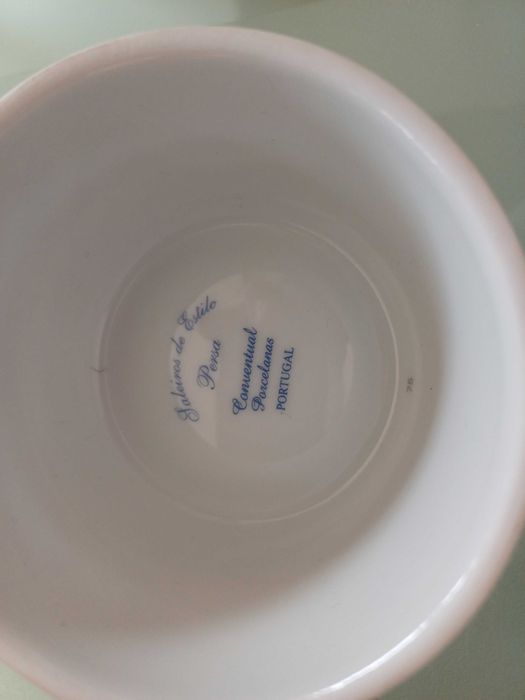 Coleção de Saleiros de Estilo em Porcelana