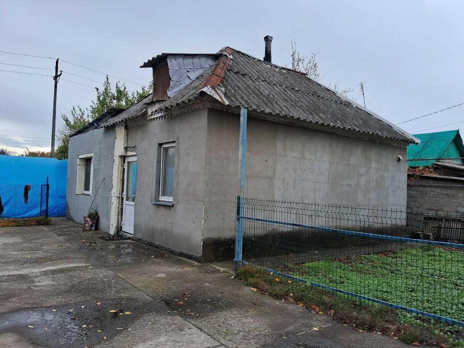 продам дом в Таромском со всеми коммуникациями