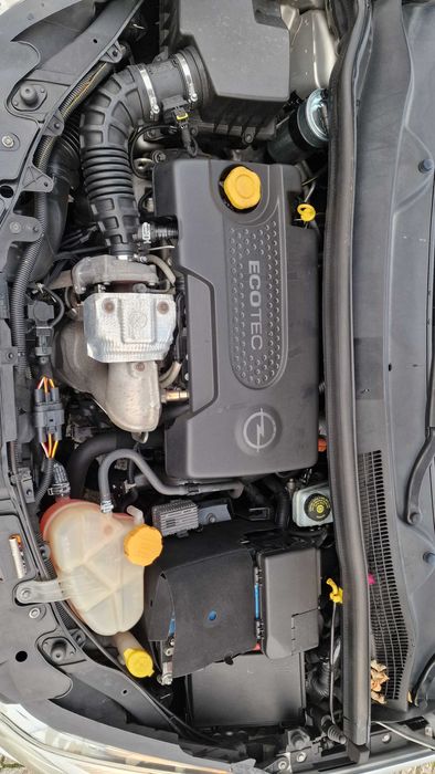 Opel corsa 1.3 ecoflex 2013