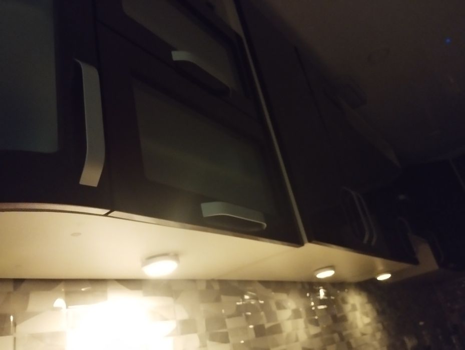 Світлодіодне сенсорне світло