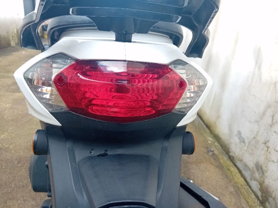 PEUGEOT TWEET 125CC mota acidente , 2018 Peças