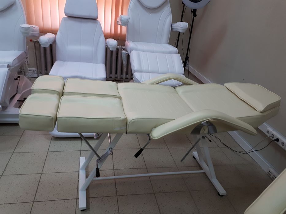 Крісло-Кушетка педикюрна CH-240   нова гарантія