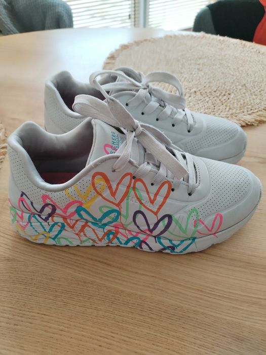 Кросівки Skechers 37р