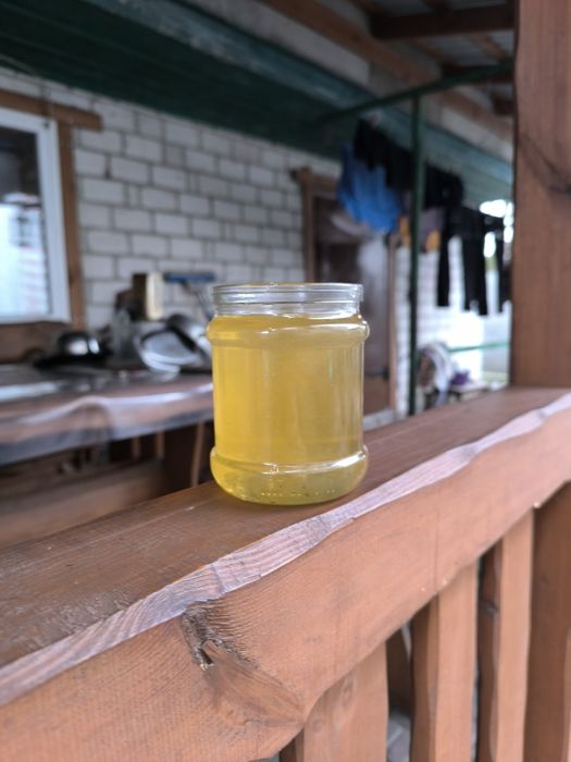 Мед акацієвий натуральний та дуже корисний