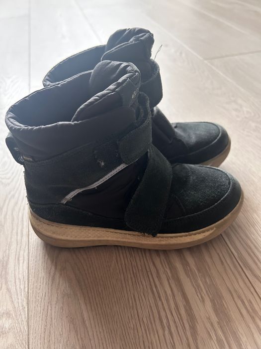 Взуття зимове на дівчинку