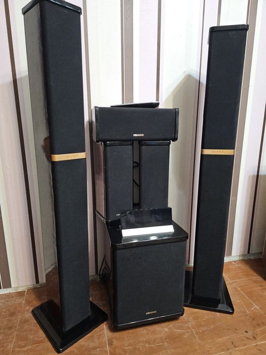 Продам стерио систему колонок Microlab 5 и 1