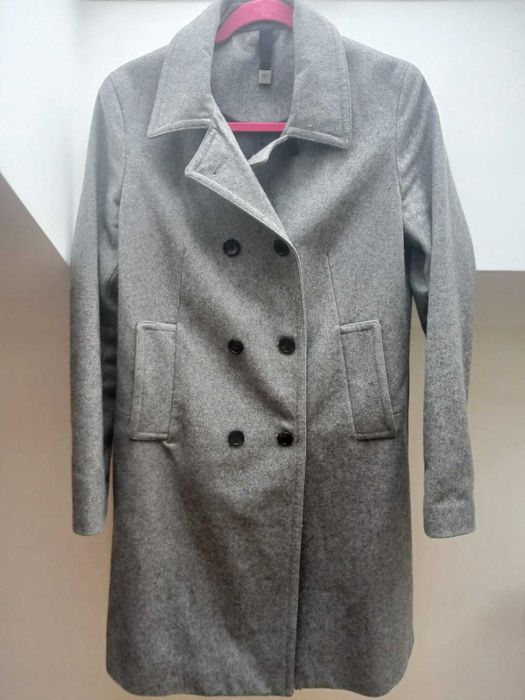 Płaszcz szary dwurzędowy 50% wełna