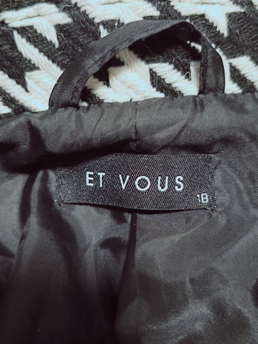 Стильне жіноче демісезонне пальто et vous принт гусяча лапка