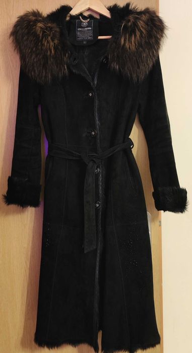 Luksusowy, długi, skórzany kożuch z naturalnej skóry futrom, r.L,